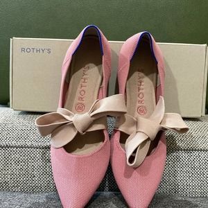 Rothy’s size 10 pink with box
